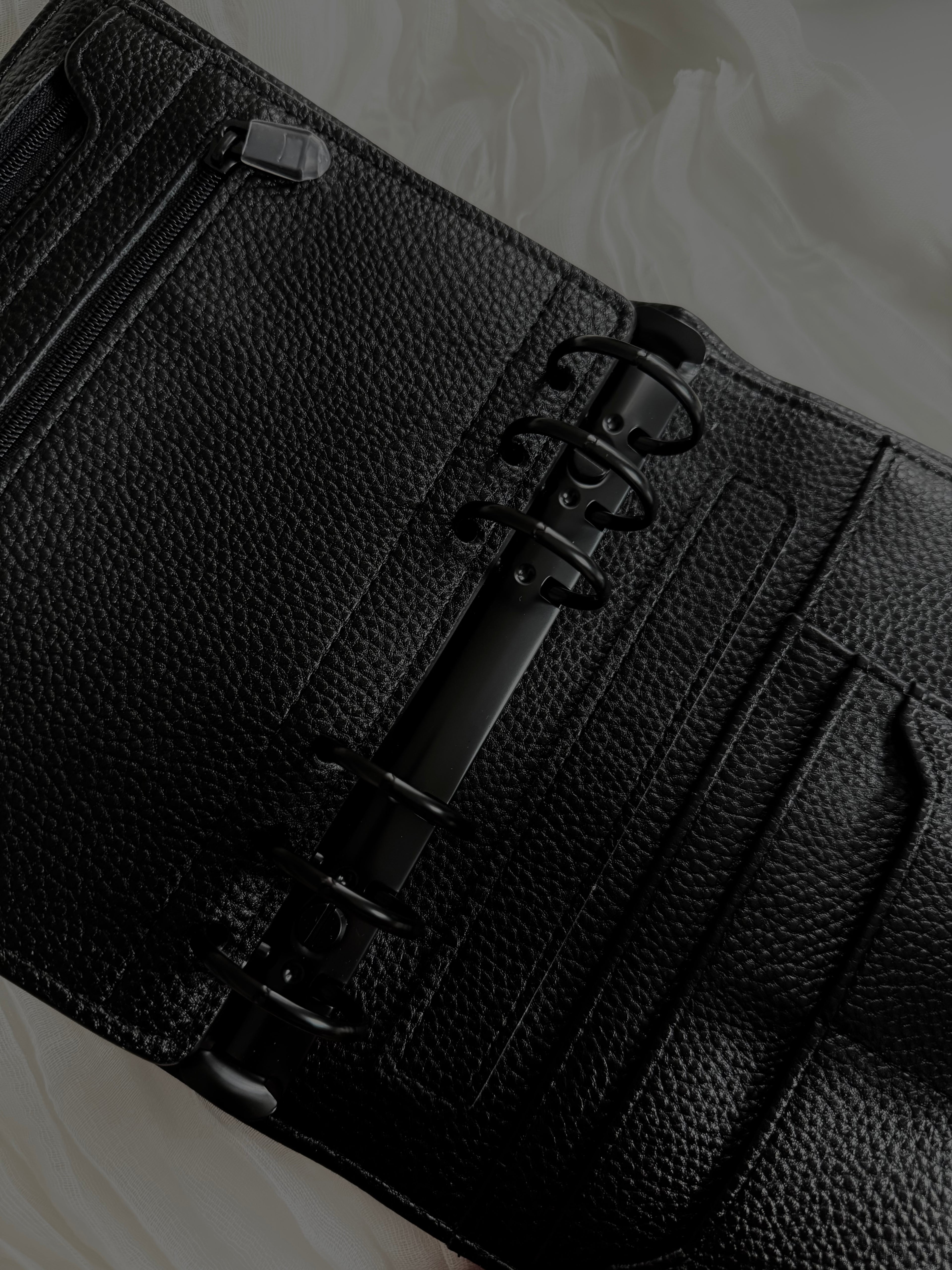 Deluxe Binder | Ringbuch A6 Black