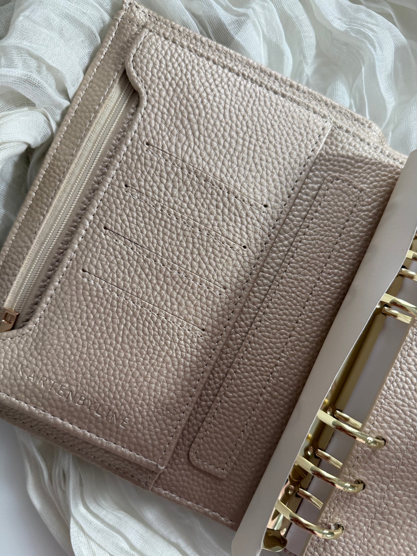 Deluxe Binder | Ringbuch A6